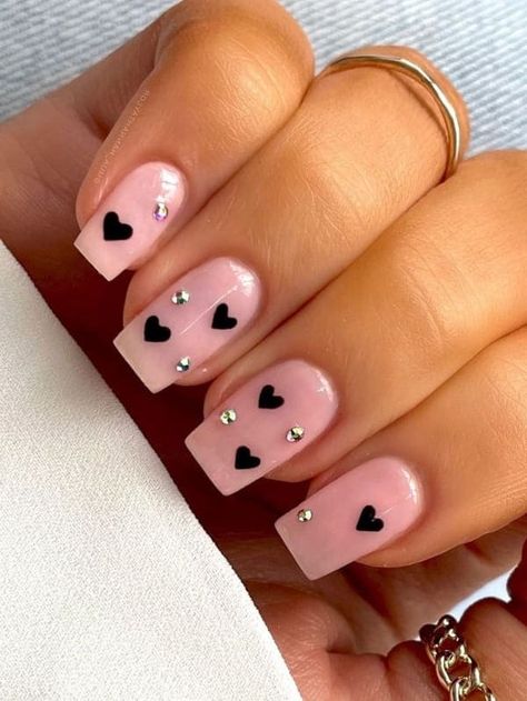 Heart Nail Designs, Fancy Nails Designs, Simple Gel Nails, Black Hearts, Long Acrylic, Acrylic Nails Coffin Short, Short Acrylic Nails Designs, Heart Nails, Fancy Nails