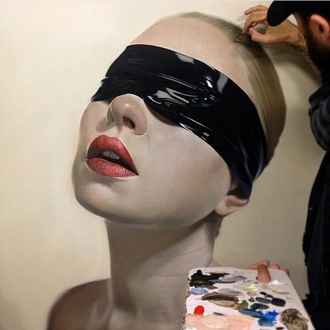 Beautiful artwork done by @mikedargas2014 #Graffitilegends #Streetart #Graffiti Mike Dargas, Hyper Realistic Paintings, Usa Art, Realistic Paintings, Realism Art, Hyperrealism, Photorealism, Realistic Art, Figure Painting