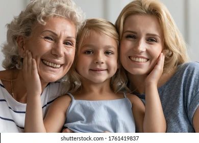 Family Portrait With Grandmother, Grandma Family Pictures, 3 Generation Women Photography, Grandmother Daughter Granddaughter Photo, Family Photoshoot With Grandma, Grandmother And Granddaughter Photoshoot, 4 Generations Photo Ideas, Grandma Daughter Granddaughter Pictures, Women Generation Pictures