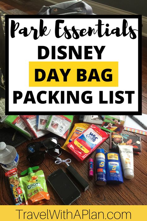 Disney Day Bag, Disney World Essentials, Traveling Goals, Checklist Travel, Things To Pack, Disney Essentials, Disney World Vacation Planning, Family Vacation Spots, Disneyland Tips