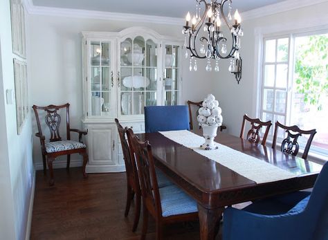 New England Dining Room, Dining Room Refresh, Dimples And Tangles, Small Dining Area, Colorful Home Decor, Home Classic, Room Refresh, Brown Furniture, Colorful Home