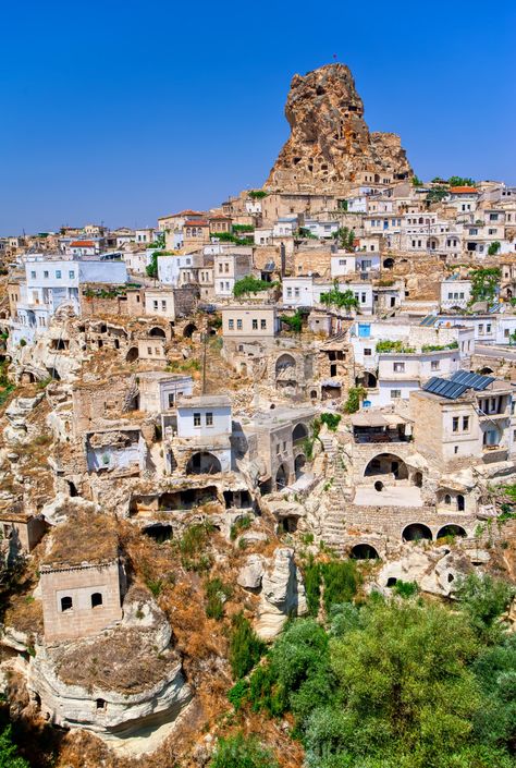 Ortahisar Turkey, Cave Town, Turkey Trip, Turkey Vacation, King's Crown, Landscape Rock, Turkey Photos, Cappadocia Turkey, Strange History