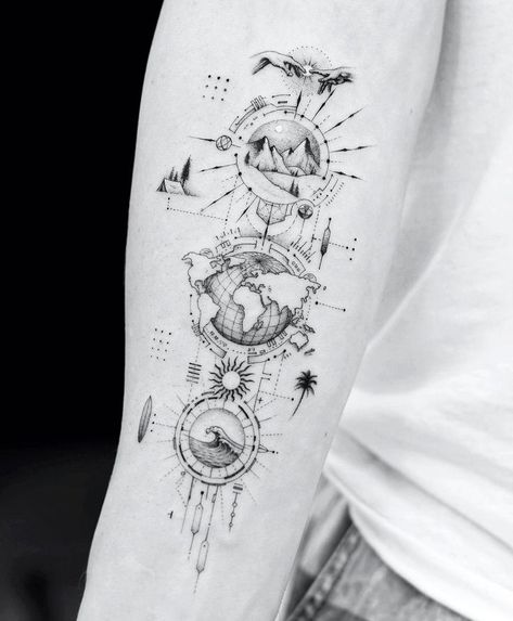 Globe Tattoo Ideas, Globe Tattoo, Kartu Tarot, Globe Tattoos, Geometric Sleeve Tattoo, Geometric Tattoo Design, Arm Tattoos For Guys, Simplistic Tattoos, Fine Line Tattoos