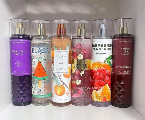 Perfume Fruity, Bath N Body Works, 2024 Wishlist, Bath And Body Work, Bath And Body Works Perfume, Diy Body Care, Body Sprays, Perfume Lover, Skin Care Items