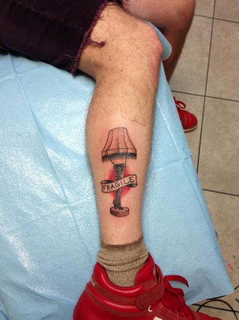 Leg Lamp Tattoo, Tattoo Ideas Summer, Dark Tattoo Ideas, Dark Feminine Tattoos, Gotik Tattoo, Siren Tattoo, Feminine Skull Tattoos, Lamp Tattoo, Skull Drawings