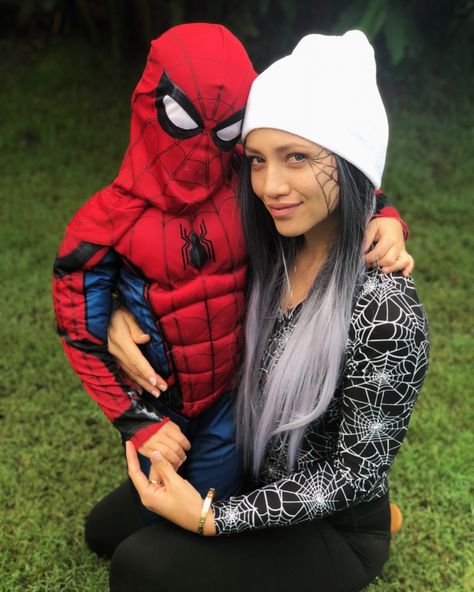 Mommy and son Spider man Halloween Costume Spider Man Mom And Son Costume, Spider Man Family Costume, Mom And Son Halloween Costumes, Spider Man Halloween Costume, Halloween Mums, Baby Aesthetics, Man Halloween Costume, Spider Man Halloween, Halloween Duo