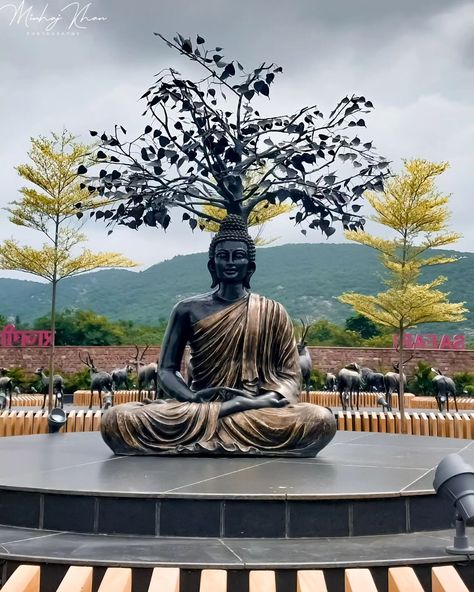 🌄 Discover Rajgir, Bihar - Where History Meets Serenity🌄 Ready for an unforgettable journey through time? ✨ Rajgir, Bihar, is a hidden gem brimming with ancient wonders and tranquil beauty. Here's why Rajgir should be your next travel destination: 1. 🏰 **Rich Historical Heritage:** Walk through the footsteps of Buddha and Mahavira in the ancient city that was once the first capital of the Magadha Empire. Marvel at the ruins of Nalanda University, a UNESCO World Heritage Site. 2. 🌿 **Natura... Magadha Empire, Rajgir Bihar, Nalanda University, Bodh Gaya, Ancient City, The Ruins, Hidden Gem, Ancient Cities, Unesco World Heritage Site