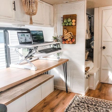 Clever RV Office Space Rv Office Space, Rv Table Ideas, Rv Office, Rv Interior Remodel, Camper Interior Design, Rv Renovation, Caravan Renovation, Rv Homes, Rv Kitchen