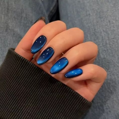 Alaska Nails, Blue Cat Eye Nails, December Nail Ideas, End Of December, 24 December, Dark Green Nails, Velvet Nails, December Nails, Seasonal Nails