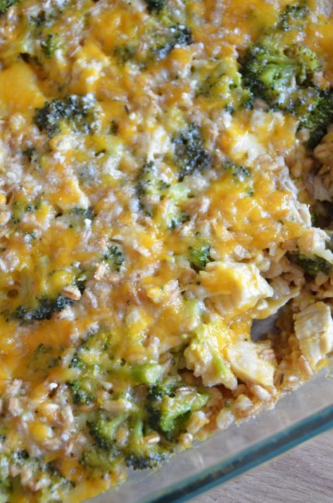 Cheesy Farro, Chicken, and Broccoli Casserole — From Scratch with Maria Provenzano Cheesy Farro, Chia Seed Granola, Winter In Los Angeles, Seed Granola, Farro Recipes, Chicken And Broccoli, Broccoli Casserole, Grain Foods, Mediterranean Diet Recipes