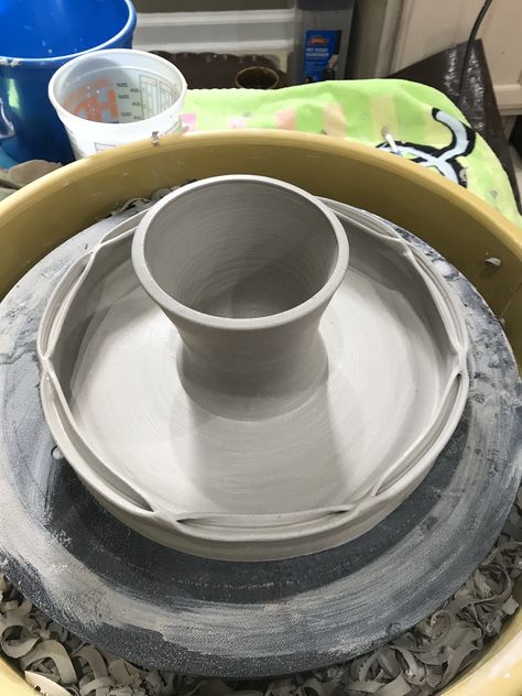 Wheel thrown Pottery cake plate Ceramic Cake Plate Stand, Thrown Pottery Ideas, Wheel Thrown Pottery Ideas, Throwing Pottery, Cake Pedestal, Pedestal Cake Plate, Cray Cray, Cake Plates Stand, Wheel Throwing