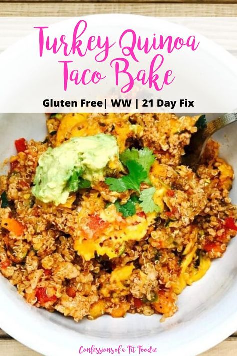 This Turkey Quinoa Taco Bake is a family comfort food favorite, hidden veggies and all. Using precooked quinoa, store bought pico and canned tomato sauce, dinner will be on the table in no time! Macro Dinner, Casserole With Spinach, Quinoa Enchilada Bake, Turkey Quinoa, Asian Bowl, Gerd Recipes, Emily Bites, Quinoa Tacos, Alpha Gal