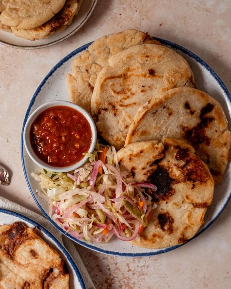 Easy Bean and Cheese Pupusas - Whisked Away Kitchen Cheese Pupusas Recipe, Cheese Pupusas, Canning Refried Beans, Classic Mac And Cheese, Homemade Beans, Oaxaca Cheese, Cheesy Casserole, Vegetarian Cabbage, Salad Recipes For Dinner