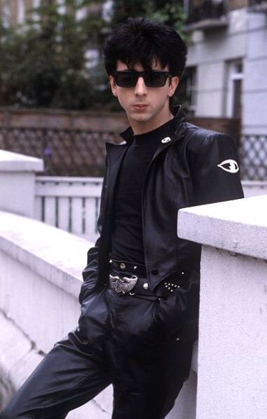 Mark Almond. 80’s Punk, Marc Almond, The 80s Fashion, Frankie Goes To Hollywood, New Wave Music, Soft Cell, 80s Bands, Your Crazy, The New Wave