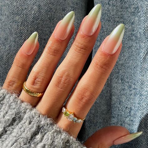 Multicolor Ombre Nails, Ombre Nails Natural, Summer Ombre Nails, Ombre French Nails, Faded Nails, Gloomy Weather, Summer Manicure, Casual Nails, Ombre Nail Designs