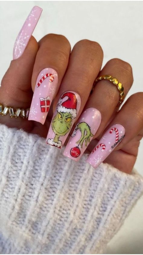 Grinch Nails, Cute Christmas Nails, Christmas Nails Easy, Christmas Gel Nails, Nail Designs Valentines, Christmas Nails Acrylic, Short Acrylic Nails Designs, Xmas Nails, Christmas Nail