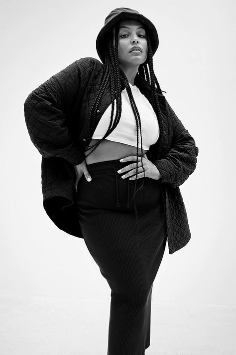 Casual Looks: ZARA Spring Summer 2021 Collection Precious Lee, Cara Taylor, Paloma Elsesser, Plus Size Posing, Zara Spring, Zara Summer, Studio Poses, Fashion Model Poses, Mario Sorrenti