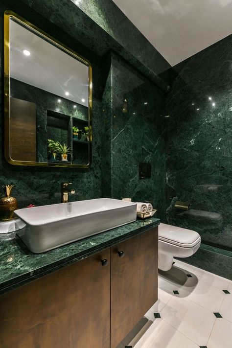 Emerald Marble Bathroom, Dark Green Marble Bathroom, Marble Green Bathroom, Green Marble Bathroom Ideas, Bathroom Green And Gold, Bathroom Tile Large, Green Bathroom Floor Tiles, Bathroom Green Marble, Green Marble Flooring