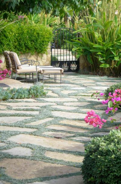 31 Flagstone Walkway Design Ideas | Sebring Design Build Dymondia Ground Cover, Office Landscaping, Walkway Design Ideas, Flagstone Steps, Low Maintenance Landscaping Front Yard, Flagstone Pathway, Low Water Landscaping, Flagstone Pavers, Flagstone Walkway