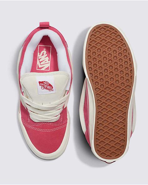 Vans Pink Shoes, Pink New Skool Vans, New Skool Vans, Cute Shoes Jordans, Cute Tennis Shoes For Women, Latina Shoes, Shoes To Get, Vans Chunky, Chunky Vans