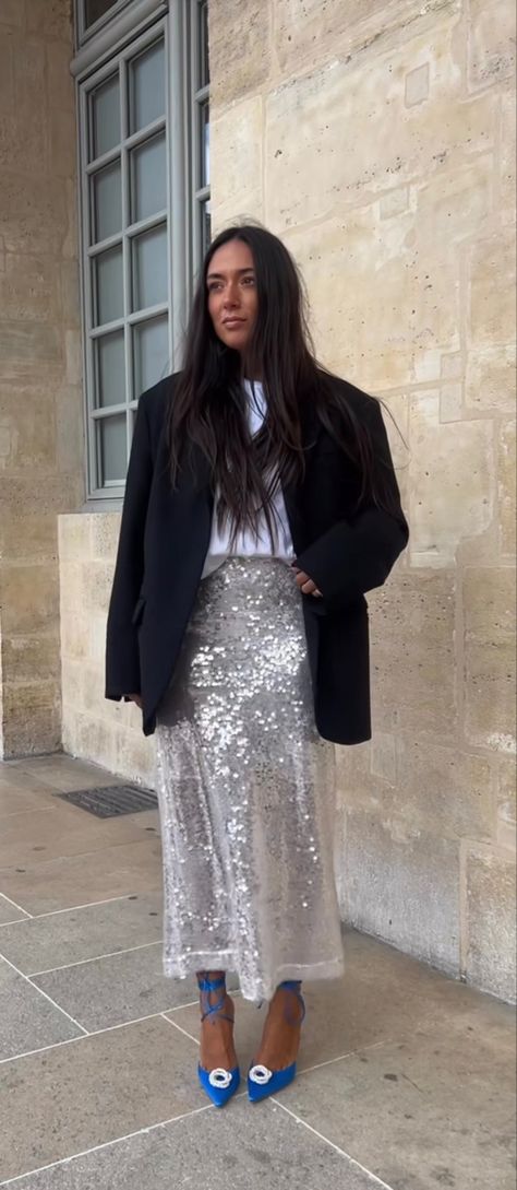 Christmas Party Outfits Sequin Skirt, How To Style A Silver Sequin Skirt, Sequin Midi Skirt Outfit Casual, Metallic Midi Skirt Outfit, Silver Sequin Skirt Outfit Dressy, Simple Nye Outfit Casual, Sequin Silver Skirt Outfit, Silver Slip Skirt Outfit, Silver Sequin Trousers Outfit