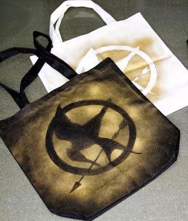 Diy Games For Teens, Hunger Games Crafts, Hunger Games Accessories, Fandom Crafts, Hunger Games Theme, Hunger Games Party, Nerf Party, Games Party, Trendy Diy