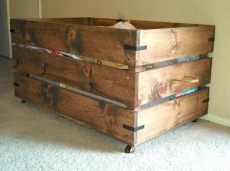 Wood Toy Box, Diy Toy Storage, Dog Toy Storage, Simple Toys, Wooden Chest, Toy Rooms, Wood Crates, Toy Box, Wood Toys