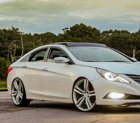 Hyundai Sonata Custom, Car Modified, Cars Ideas, General Lee, Hyundai Azera, Hyundai Sonata, First Car, Car Lover, Mercedes Amg