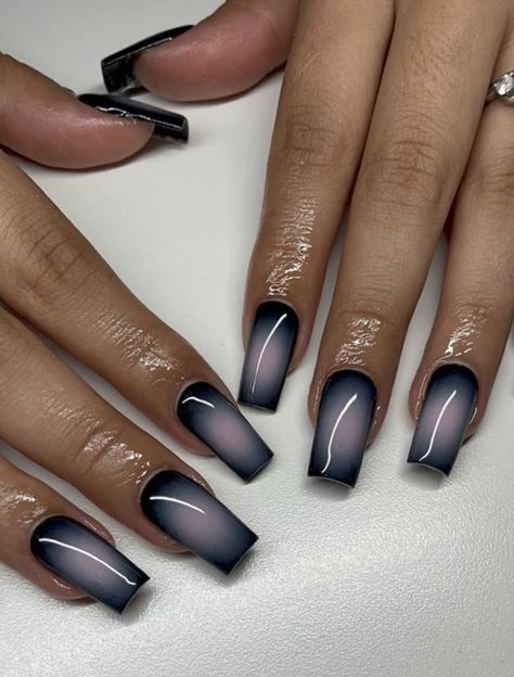 Black Nails Chrome Tips, Short Dark Nails Acrylic, Chrome And Black Nails, Black Airbrush Nails, Black Chrome Nails, Ten Nails, Airbrush Nails, Almond Acrylic Nails, Dark Nails