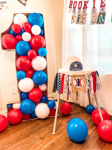 Rookie Of The Year Balloons, Baseball First Birthday Decorations, Rookie Of The Year First Birthday Balloon Arch, Rookie Of The Year First Birthday Party, Rookie Year Baseball Party, Rookie Of The Year First Birthday Photos, Rookie Of The Year First Birthday Food, Rookie Of The Year First Birthday Cake, My Rookie Year First Birthday