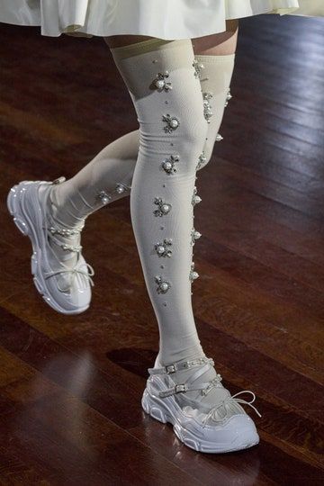 Shoe Inspo, Fall 2022, Pretty Shoes, Dream Shoes, Cute Shoes, Nice Shoes, Baby Fashion, Me Too Shoes, Ballet Shoes