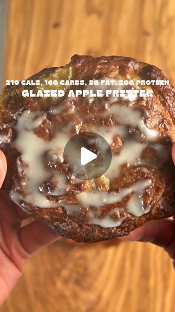 Nick | Easy, Healthy Recipe Creator on Instagram: "High Protein/Low Calorie Glazed Apple Fritter

—

What recipe would you like next?

💬 COMMENT below and I’ll make it happen!
🌟 FOLLOW @nickkaz.fit for daily recipes just like this!

—

✋ HOLD UP!
Don’t forget to SAVE 📲 and SHARE 🔄 for later!

✳️ Macros (makes 2 servings):
210 Cals, 16g Carbs, 8g Fat, 20g Protein

✳️ Ingredients for Wet Ingredients:
56g or 1/4 Cups Plain 0% Greek Yogurt
10g or 3/4tbsp Melted Butter
24g Swerve Brown Sugar

✳️ Ingredients for Dry Ingredients:
20g or 1/6 Cups All Purpose Flour
1 1/3 Scoops Vanilla Protein Powder
4g or 1tsp Baking Powder
1g or 1/2 tsp Ground Cinnamon
0.5g or 1/4 tsp Ground Nutmeg
1/2 Apple Diced

✳️ Ingredients for Glaze:
1.5tbsp or 13g Erythritol Confectioners Sugar (I used Swerve)
3mL or Low Calorie High Protein Cinnamon Rolls, Low Cal High Protein Cheesecake, Protein Ingredients, 20g Protein, Protein Dessert, Apple Glaze, Apple Fritter, High Protein Desserts, High Protein Low Calorie