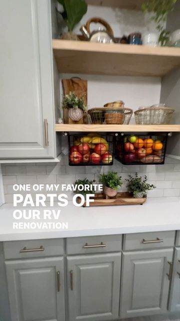 Fruit Storage Ideas Small Kitchen, Veggie Storage In Kitchen, Under Cabinet Fruit Basket, Under Cabinet Fruit Storage, Fruit Basket Ideas Kitchen Counter, Fruit Basket Under Cabinet, Under Shelf Fruit Basket, Fruit Counter Storage, Kitchen Counter Fruit Storage