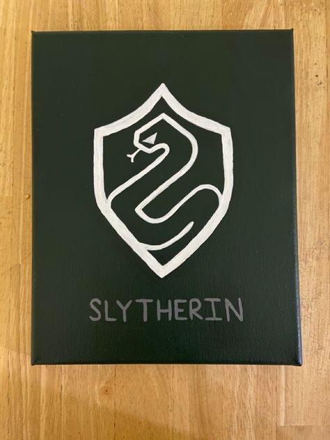 Harry Potter Aesthetic Painting, Slytherin Painting Ideas On Canvas, Slytherin Painting Ideas, Slytherin Canvas Painting, Slytherin Diy Crafts, Painting Ideas Harry Potter, Slytherin Painting, Draco Malfoy Painting Easy, Harry Potter Painting Ideas On Canvas