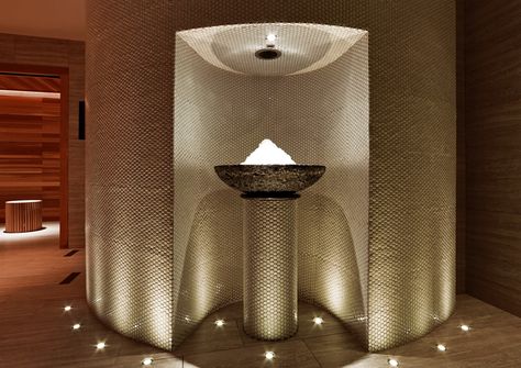 American Spa Magazine, Ice Fountain, Joule (Dallas).  Ever wondered what a Bradford Ice Fountain looked like? What do think of that? Inground Spa, Living Pool, Steam Sauna, Steam Bath, Relaxation Room, Spa Design, Spa Room, Bathroom Spa, Steam Room