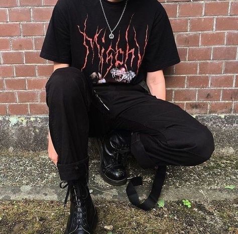 Grundy Outfits Men, Trans Masc Aesthetic, Trans Masc Outfits, Masc Goth, Trans Masc, Grunge Outfits Men, Mode Harajuku, Grunge Summer, Masc Outfits