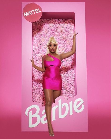 High Fashion Shoots, Decade Party, Barbie Party Decorations, Cute Tights, Graduation Backdrop, Barbie Inspired, Business Photoshoot, Barbie Theme, Fun Photoshoot