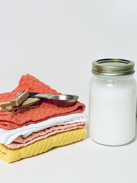 DIY Oxi Clean For Laundry Stains — CraftBits.com Diy Oxiclean, Oxi Clean, Laundry Stain Remover, Soap Making Recipes, Laundry Stains, Homemade Laundry, Diy Laundry, Odor Remover, Cleaners Homemade