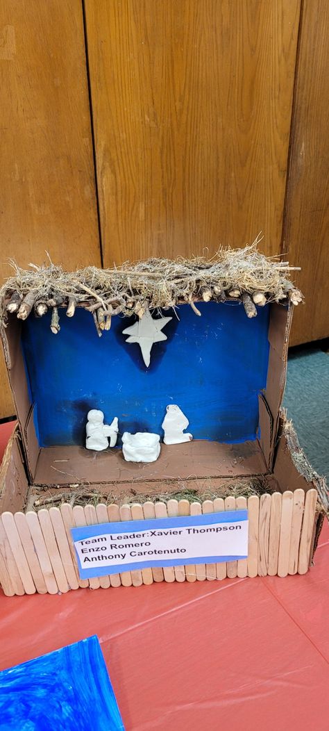 The kids had so much fun working together in groups. Nativity Shoe Boxes, Shoebox Nativity Scene, Diy Nativity, Middle Schoolers, Kids Boxing, Nativity Scene, Fun At Work, Shoe Box, School Projects