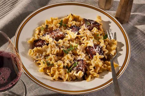 Restaurant Steak, Peppercorn Sauce, Beef Strips, Noodle Dishes, Pasta Recipe, Us Foods, How To Cook Pasta, Pork Recipes, Pasta Dishes