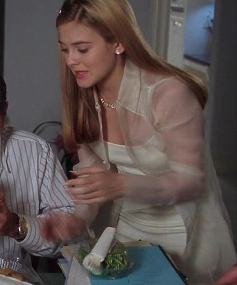 Cher White Dress Clueless, Clueless Vibes, Clueless Cher Outfits, Cher Horowitz Outfit, Cher Clueless Outfit, Cher Aesthetic, Cher Outfit, Clueless Aesthetic, Clueless Cher