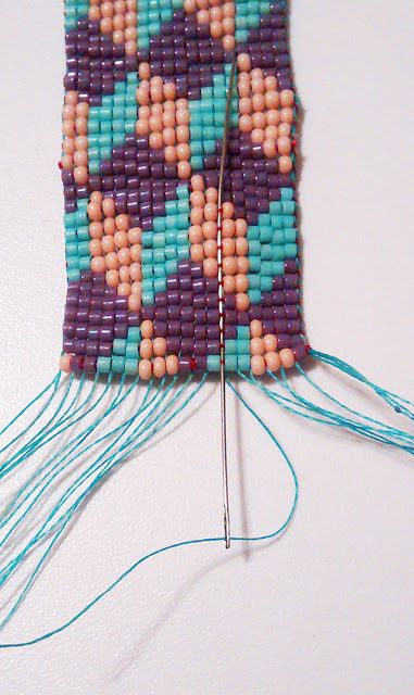 Great Tip on How to Finish Loom Bracelets                                                                                                                                                                                 More Bead Loom Designs, Loom Jewelry, Beaded Art, Loom Bracelet Patterns, Beading Techniques, Bead Loom Bracelets, Beading Tutorial, Beadwork Patterns, Bead Loom Patterns