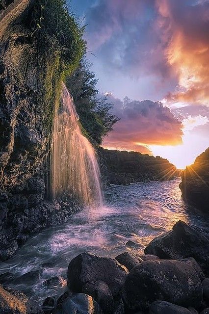 Side mountain waterfall | Christina ragozzino | Flickr Matka Natura, Air Terjun, Rock Pools, Swimming Holes, Beautiful Waterfalls, Jackson Hole, Alam Yang Indah, Pretty Places, Amazing Nature