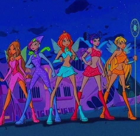 The Winx Club, 2000s Cartoons, Klub Winx, Instagram Cartoon, Cartoon Girls, Trendy Halloween Costumes, Group Halloween Costumes, Halloween Inspo, Trendy Halloween