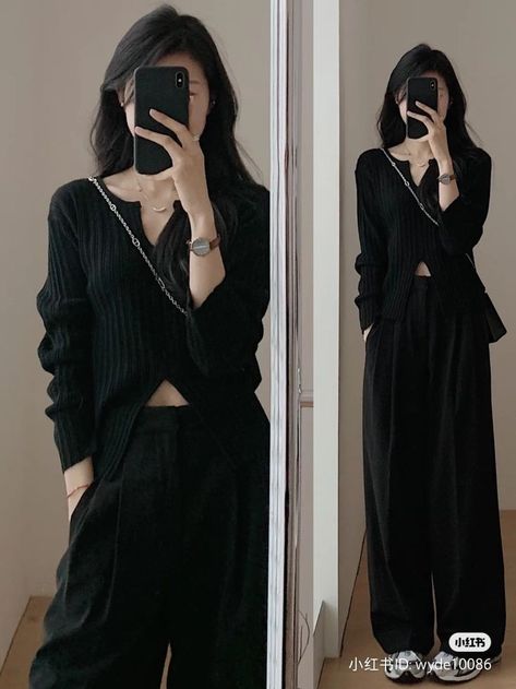 Korean Outfits Black, Douyin Fashion, Mode Ulzzang, Korean Casual Outfits, Casual Day Outfits, Ulzzang Fashion, Simple Trendy Outfits, Girls Fashion Clothes, Kpop Outfits