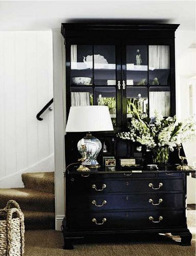 a4c9185c469b88de0397e59c3b80e86b Secretary Desk, Vogue Living, Renovation Design, Black Furniture, Furniture Inspiration, Interior Inspiration, A Black, Painted Furniture, Family Room