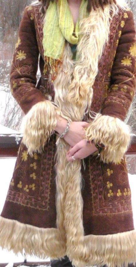 Winter Norway, Summer Cowgirl, Swedish Cottage, Pool Hairstyle Ideas, 70s Inspired Fashion, 70s Outfits, Hippie Outfits, The 90s, Dream Clothes