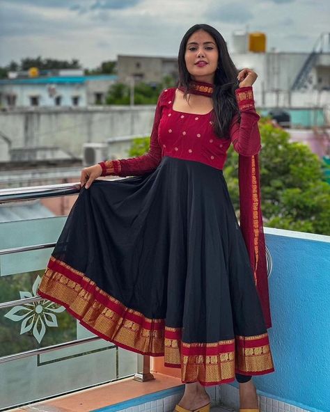 Saree Dress Design Ideas, Simple Frock Design, Long Frock Designs, Long Gown Design, Simple Frocks, Churidar Designs, Lehenga Designs Simple, Latest Model Blouse Designs, Anarkali Dress Pattern