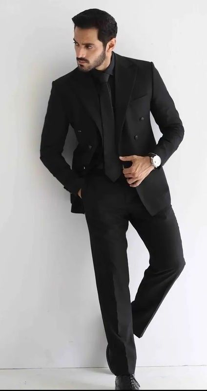 Reception Dress For Men, Wedding Suits Men Grey, Indian Wedding Clothes For Men, Expensive Things, Reception Dresses, Pakistani Women Dresses, Wahaj Ali, Men's Wedding Outfit, Modern Suits