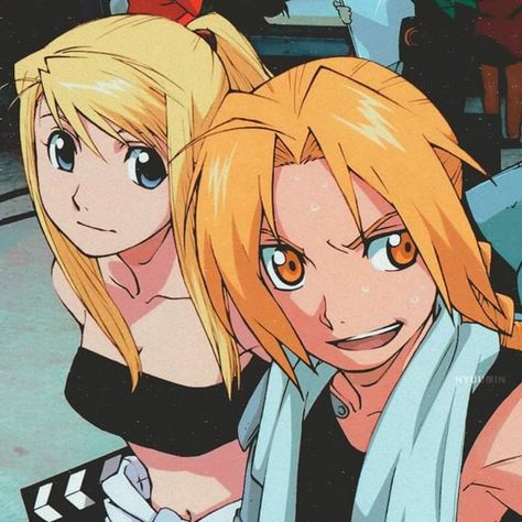 Winry And Edward, Full Metal Alchemist Art, Brotherhood Tattoo, Ed And Winry, Alphonse Elric, Roy Mustang, Edward Elric, Fullmetal Alchemist Brotherhood, Art Folder